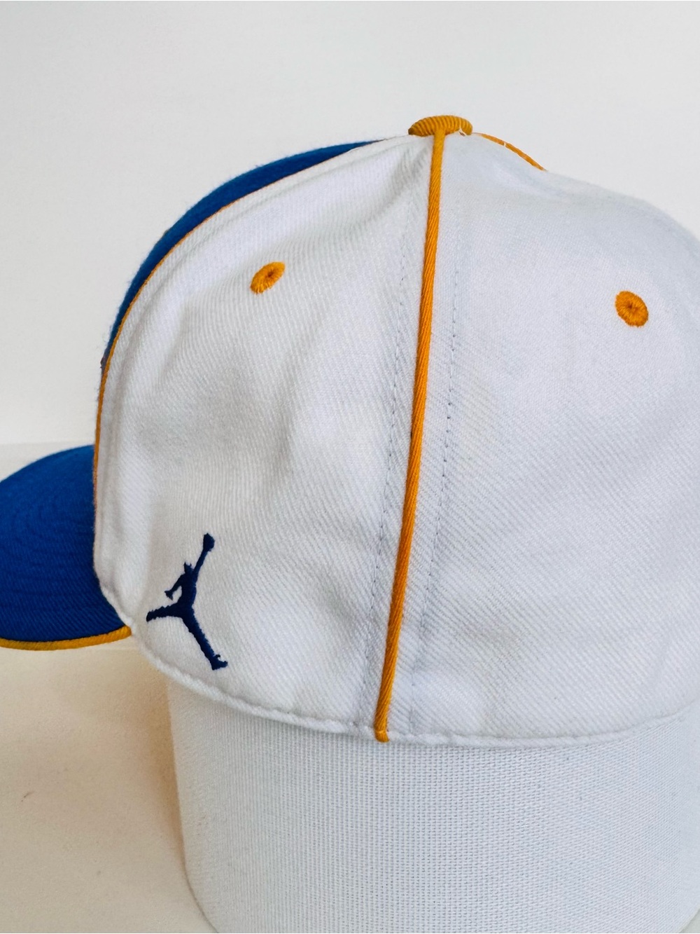 Nike Jordan Laney High School Fitted Hat Blue Jumpman Size 7 5/8 Men’s PreOwned - Picture 11 of 16